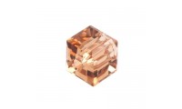 Cubo 4mm. Light Colorado Topaz