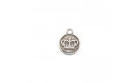 Medallita queen de 11mm.