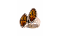 Anillo con Topaz